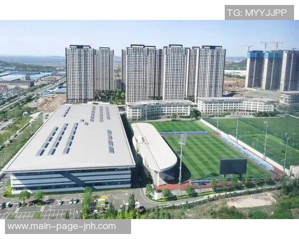 大连足球发展新篇章探索青训体系与职业联赛的协同创新之路