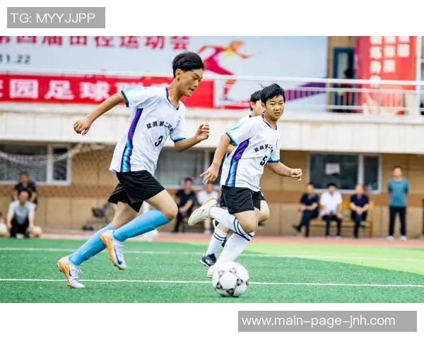 非凡足球online带你体验真实赛场激情与策略的完美结合